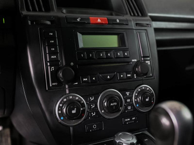 Land Rover Freelander 2.2 TD MT (160 л. с.)