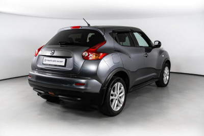 Nissan Juke 1.6 CVT (117 л. с.)