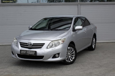 Toyota Corolla 1.6 AT (124 л. с.)