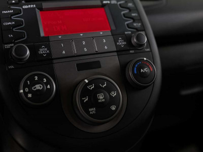 Kia Soul 1.6 MT (124 л. с.)
