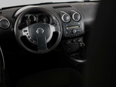 Nissan Qashqai 1.6 MT FWD (115 л. с.)