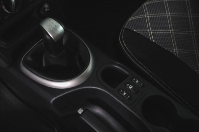 Nissan Qashqai 1.6 MT (114 л. с.)