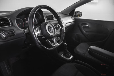 Volkswagen Polo 1.4 TSI AT (125 л. с.)