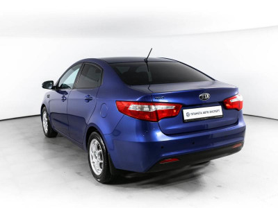 Kia Rio 1.6 MT (123 л. с.)