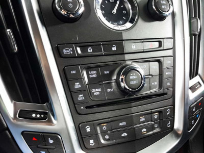 Cadillac SRX 3.0 AT AWD (271 л. с.)