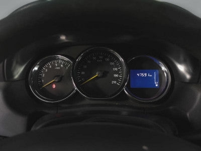 Renault Duster 2.0 AT 4x4 (143 л. с.)