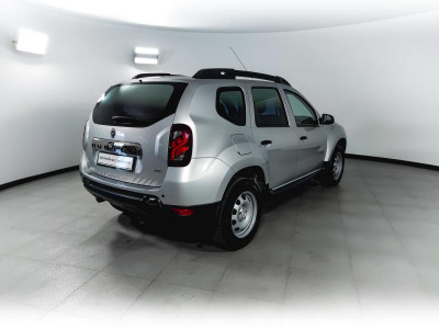 Renault Duster 2.0 AT 4x4 (143 л. с.)