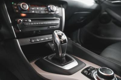 BMW X1 20i 2.0 AT (184 л.с.) 4WD