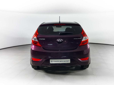 Hyundai Solaris 1.4 AT (107 л. с.)
