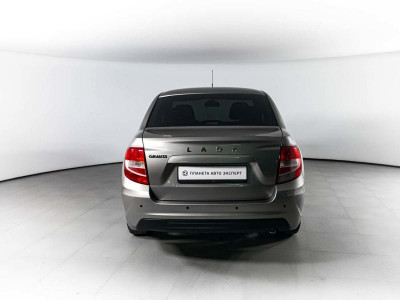 LADA Новая Granta седан 1.6 MT 8кл (87 л. с.)