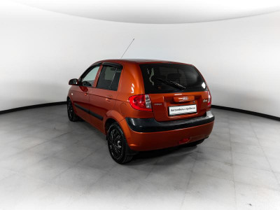 Hyundai Getz 1.4 AT (95 л. с.)