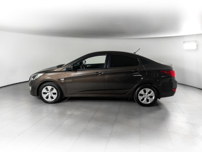Hyundai Solaris 1.6 AT (123 л. с.)