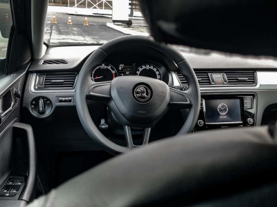 ŠKODA RAPID 1.6 MT (90 л. с.)