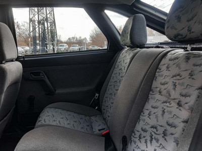 LADA 2112 1.6 MT (89 л. с.)