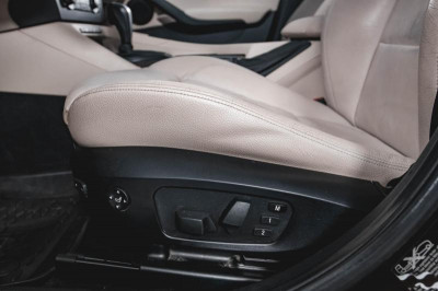 BMW X1 xDrive28i 6AT (258 л. с.)